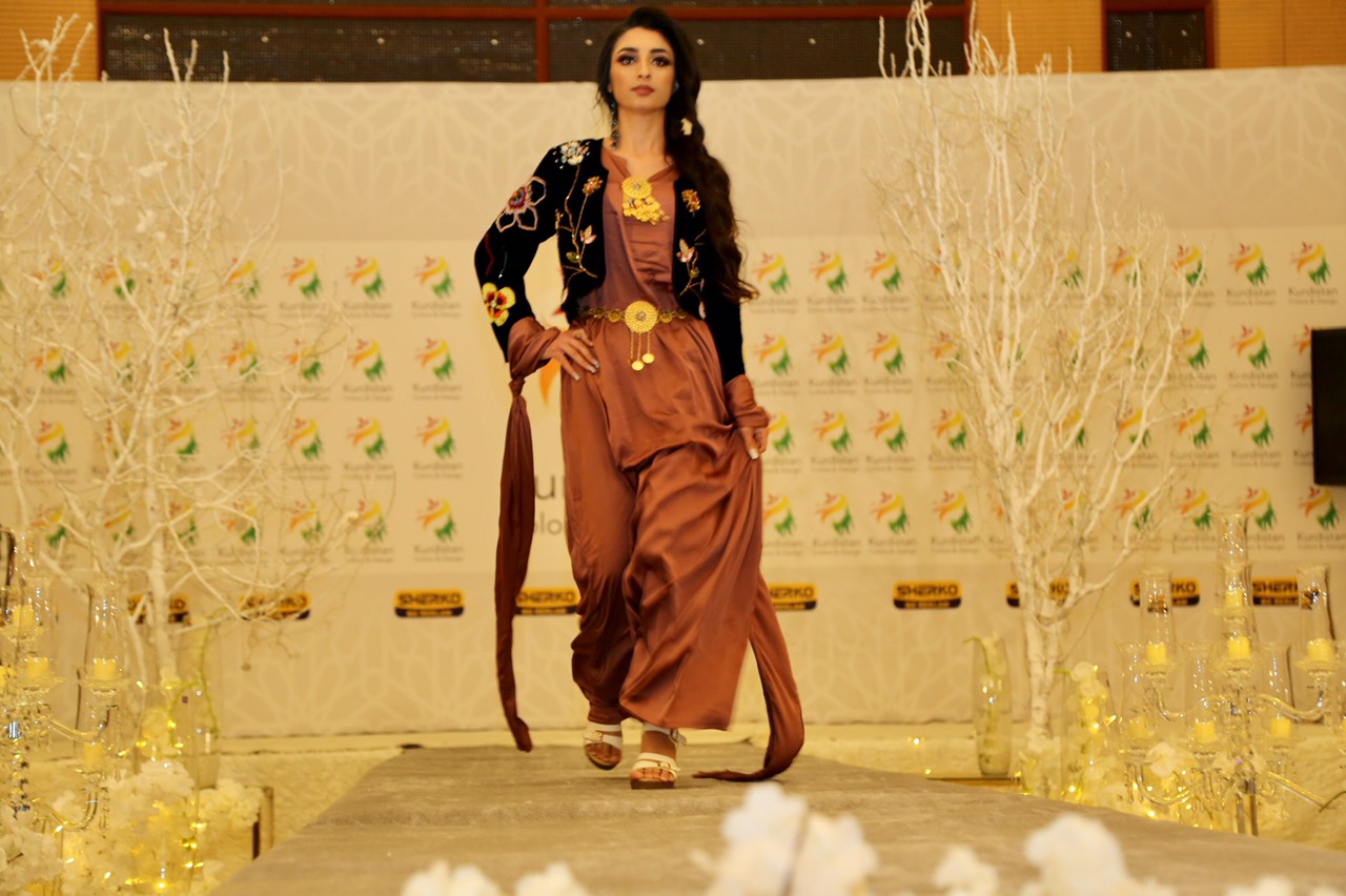 A Kurdish fashion design contest in the Kurdistan Region's Sulaimani, Feb. 1, 2019. (Photo: Kurdistan 24/Ibrahim Fatah)